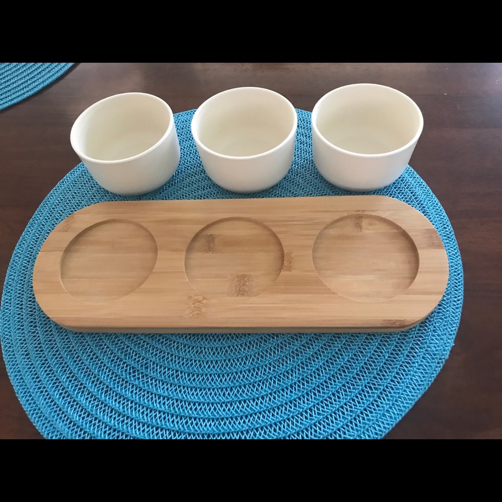 NWT Bamboo inspired snack tray set